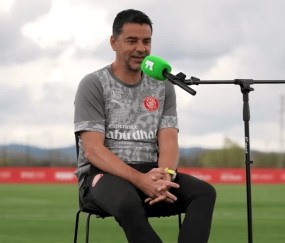 betvictor伟德-吉罗纳主帅：若马拉多纳在现代，同样能取得不可思议的成就