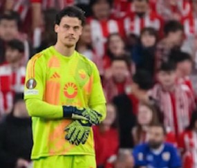 罗马门将斯维拉尔的奇案：意甲门神，却无归属的国脚身份