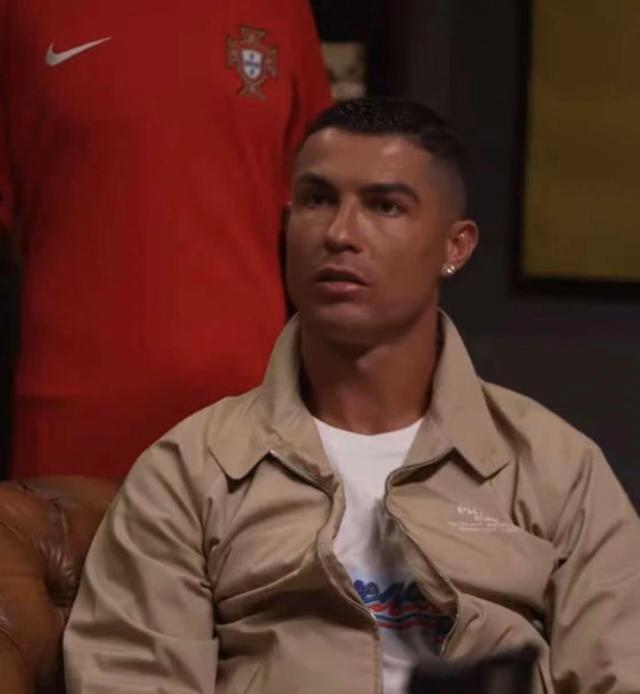 1726331907010074717.jpg ed17b79edbb70574e82aac8251bee80.jpg